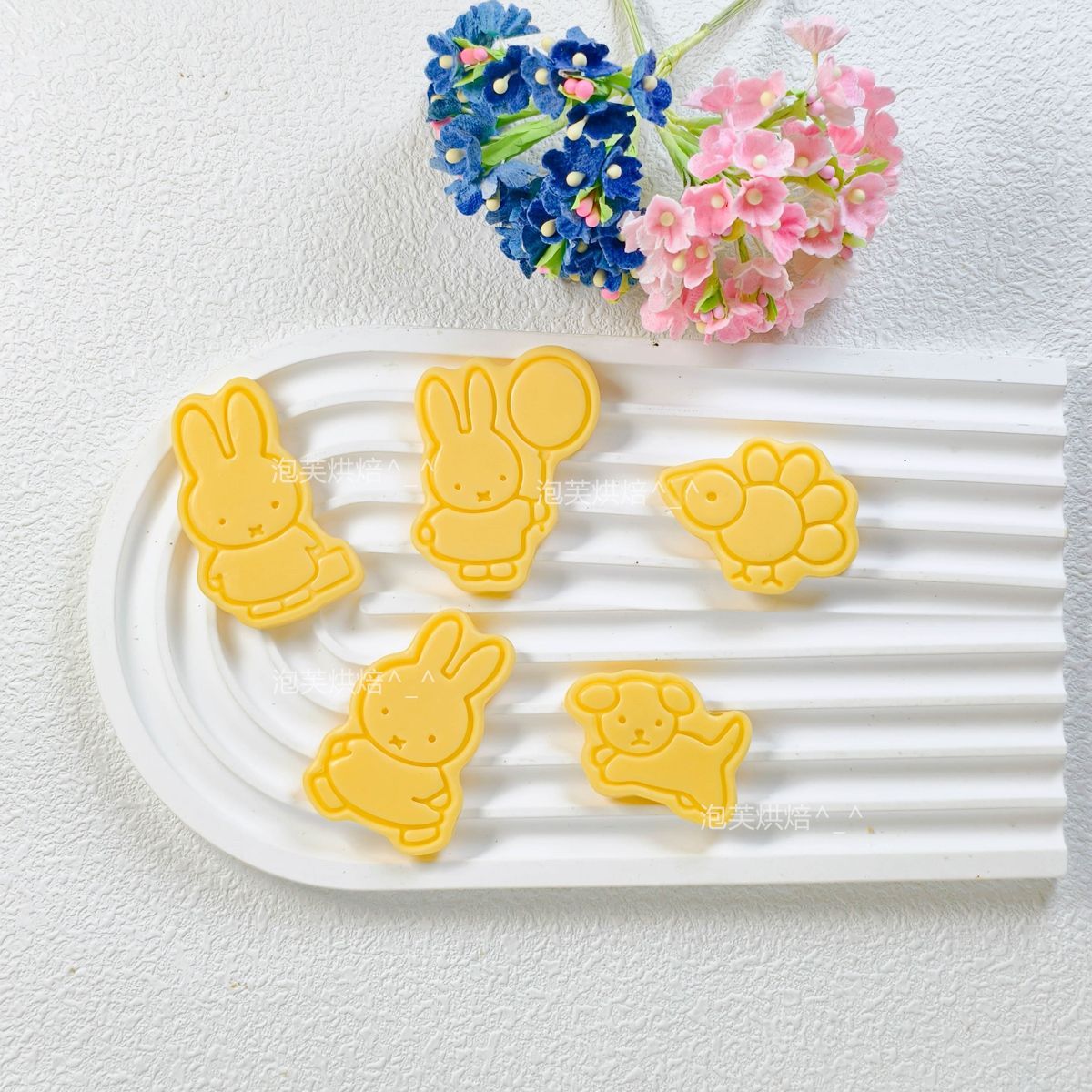 Cute 3D Press Cookie Mold with - Quality Kitchen Gadgets ulasan dan harga
